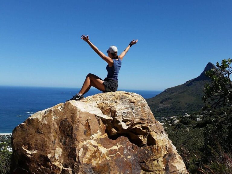 sea-nature-outdoor-rock-walking-mountain-1201905-pxhere.com-1